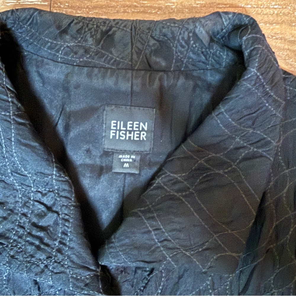 Eileen Fisher Quilted 100% Silk Black Vest - Women’s Medium - Picture 2 of 9